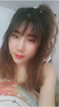 腰细腿长是个迷人的小妖精